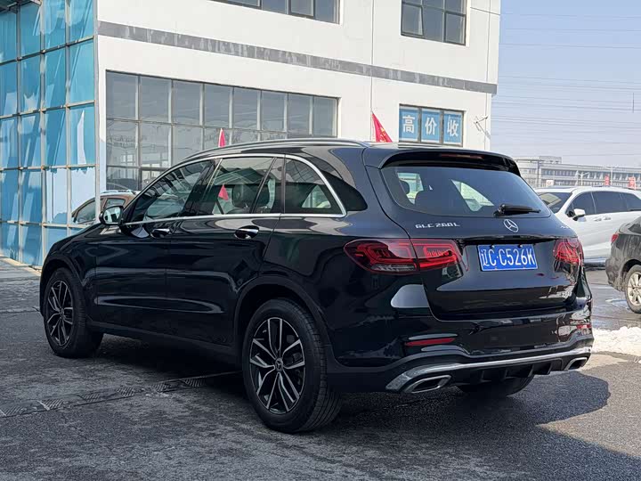 Mercedes-Benz GLC 2020 GLC 260 L 4 MATIC Luxury — фото 6