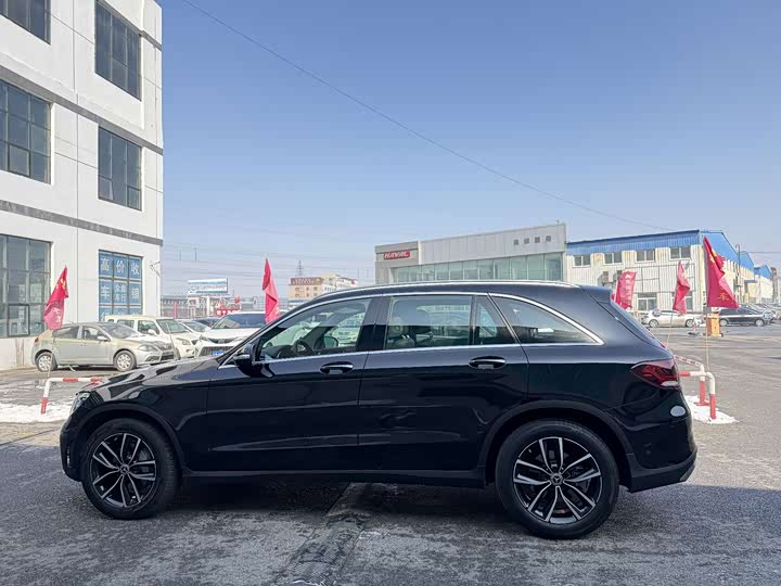 Mercedes-Benz GLC 2020 GLC 260 L 4 MATIC Luxury — фото 7