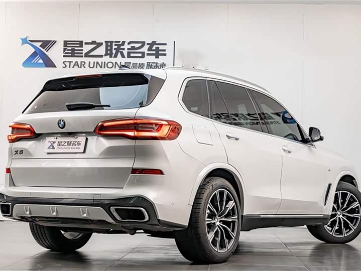 BMW X5 2019 x Drive 30i M — фото 7