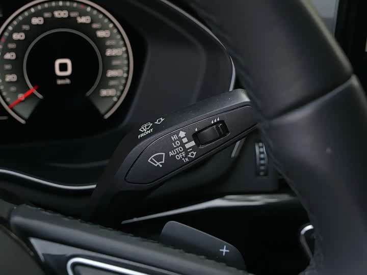 Audi A5 2022 Sportback 40 TFSI — фото 19