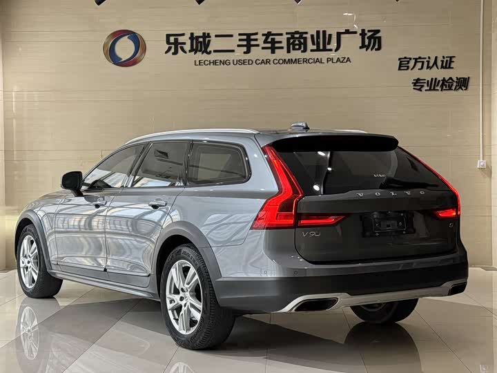 Volvo V90 2018 Cross Country T 5 AWD Volvo Ocean Race — фото 18