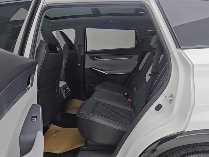 Changan CS75 PLUS 2023 1.5 T ATPremium — фото 11