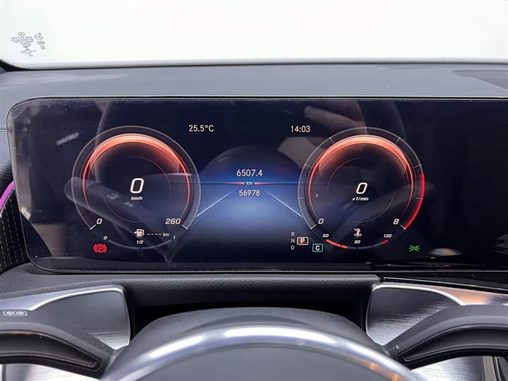 Mercedes-Benz GLB 2021 GLB 200 — фото 16