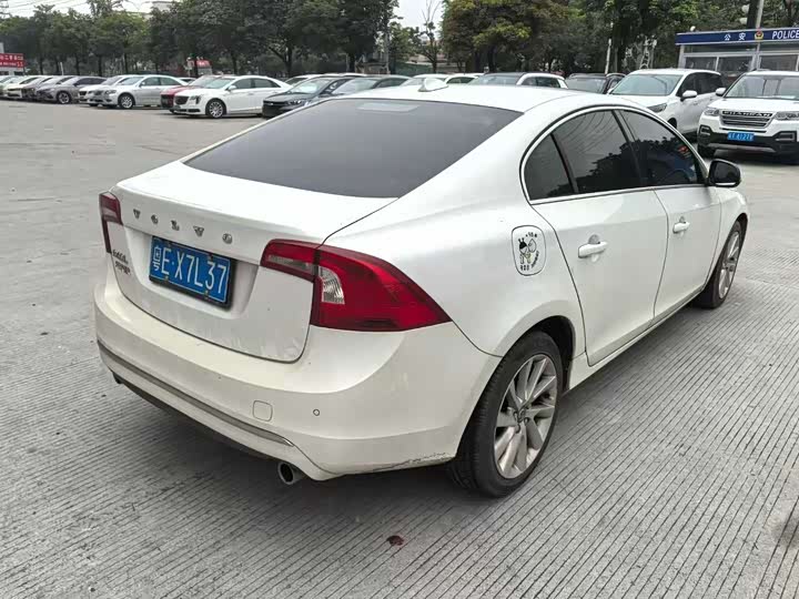 Volvo S60 2015 S 60 L 2.0 T — фото 3