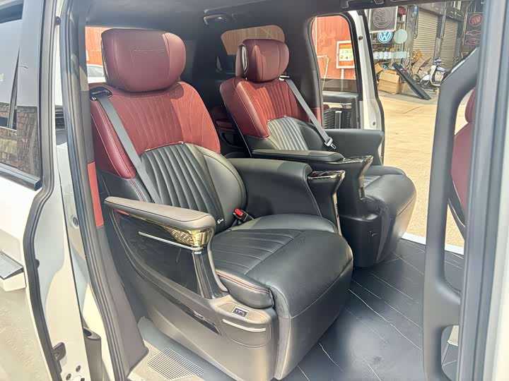 Trumpchi M8 2023 400 T — фото 12