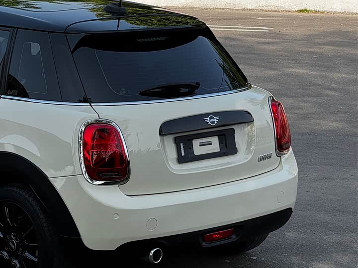 MINI Hatch — фото 15