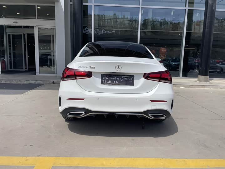 Mercedes-Benz A-Class 2023 A 200 L — фото 7