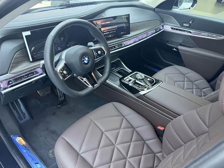 BMW 7 Series 735Li M спортпакет — фото 12