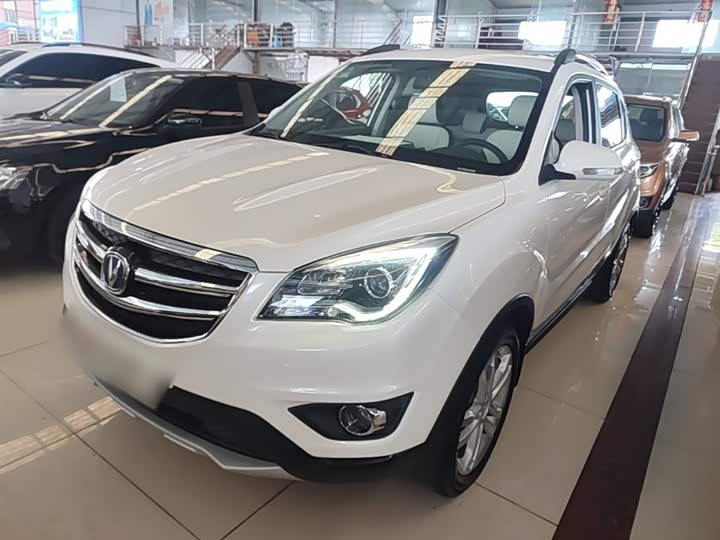 Changan CS35 2017 1.6 L MTLuxury — фото 2