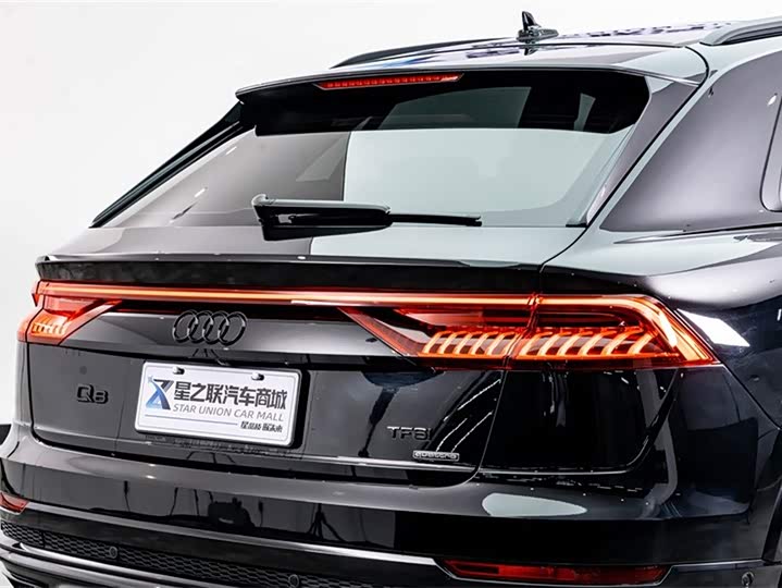Audi Q8 2022 55 TFSI — фото 8