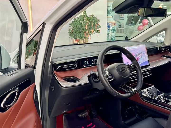 Trumpchi E8 PHEV 2024 150km MAX+ — фото 7