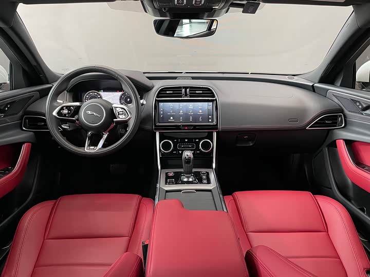 Jaguar XEL 2021 2.0 T 250 PS R-DYNAMIC S — фото 11