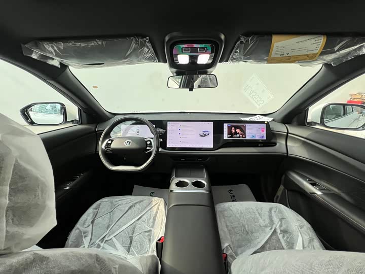 Changan CS75 PLUS 2025 1.5 T — фото 30