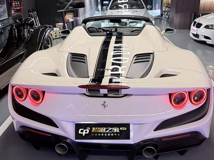 Ferrari F8 2020 Spider 3.9 T V 8 — фото 10
