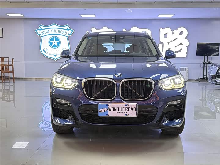BMW X3 2018 x Drive 30i Leading M V — фото 2