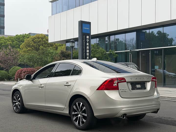 Volvo S60 2019 S 60 L T 3 — фото 5