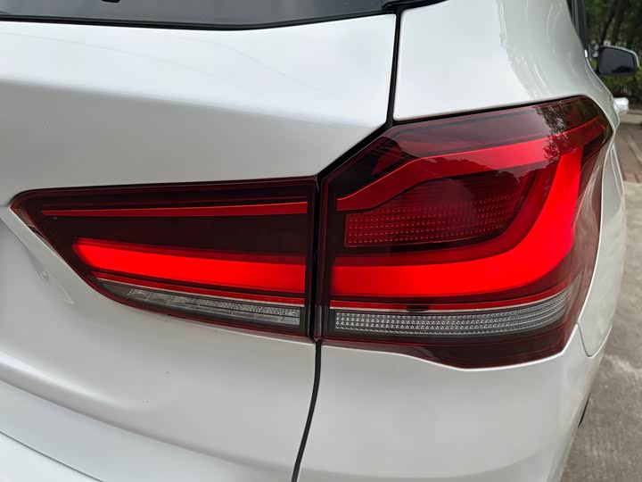 BMW X1 2021 s Drive 20 Li — фото 23