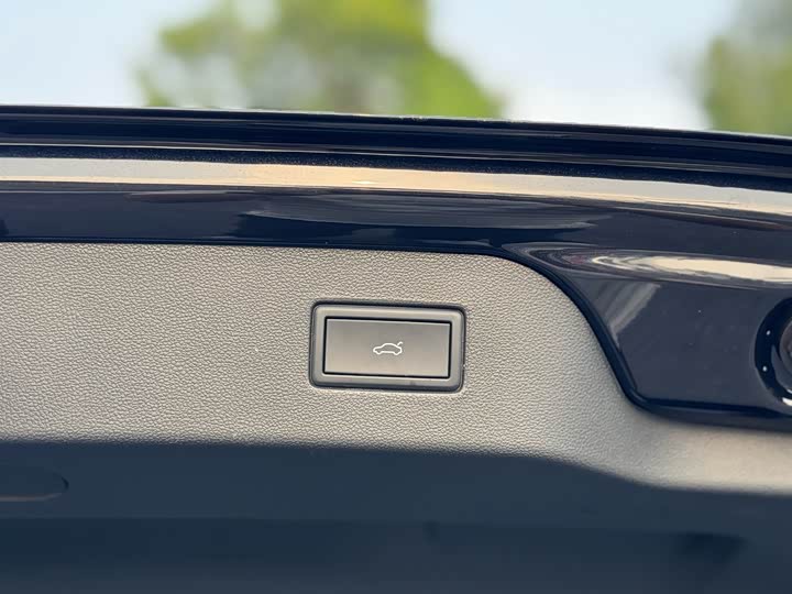 Volkswagen Passat — фото 20