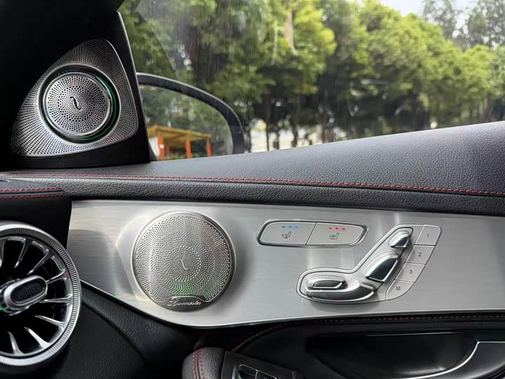 Mercedes-Benz GLC 2017 AMG GLC 43 4 MATIC — фото 15