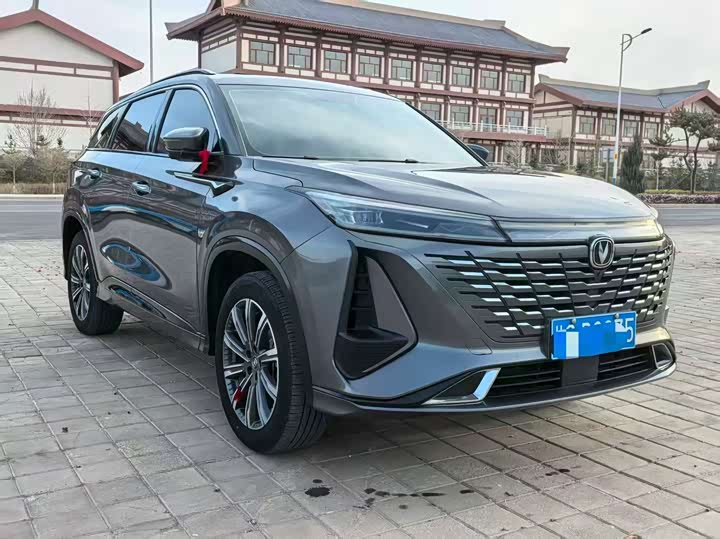Changan CS75 PLUS 2023 1.5 T ATPremium — фото 3