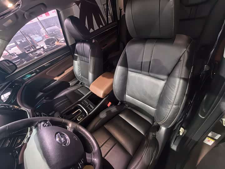 Trumpchi GS8 2017 320 T 2 WD （ ） — фото 15