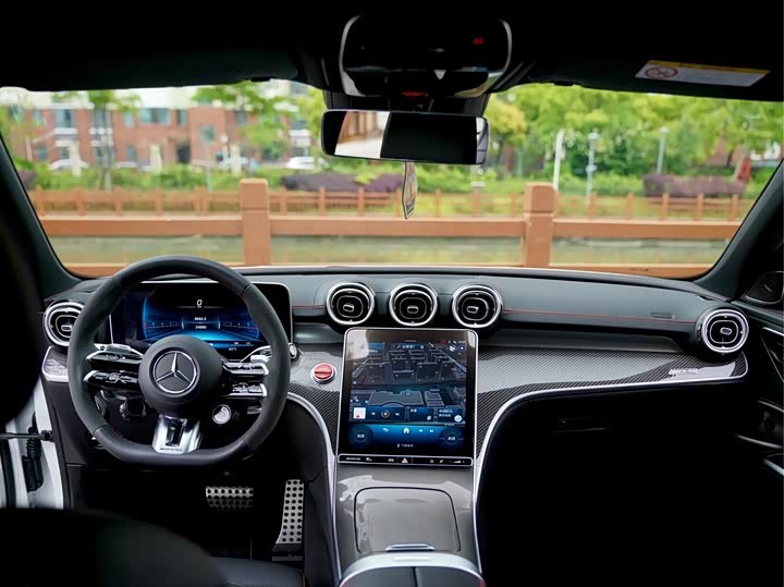 Mercedes-Benz C-Class 2024 AMG C 43 4 MATIC — фото 14