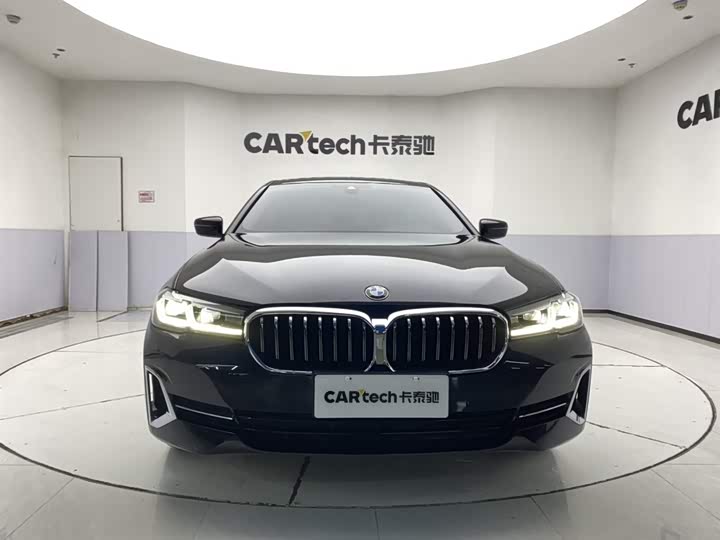 BMW 5-Series 2023 530 Li Leading — фото 3