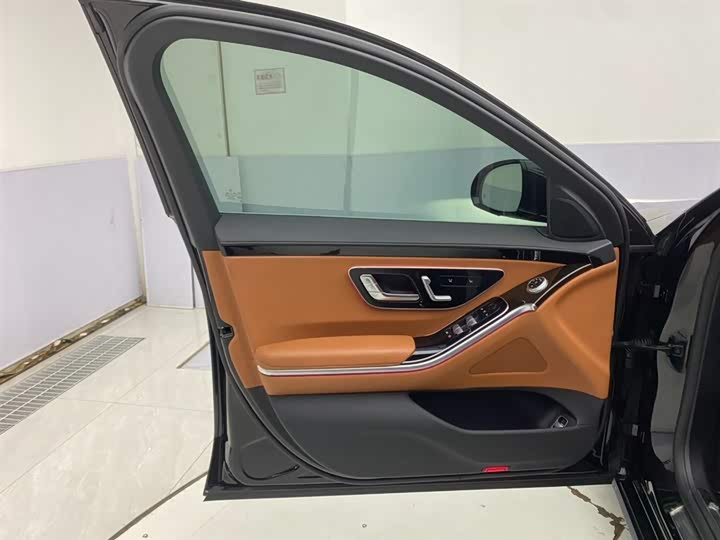 Mercedes-Benz S-Class 2022 S 400 L — фото 17