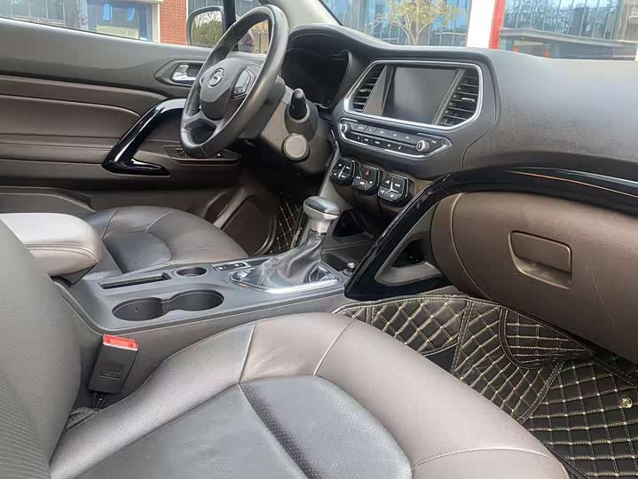 Trumpchi GS4 2017 235 T AT 2 WD — фото 17