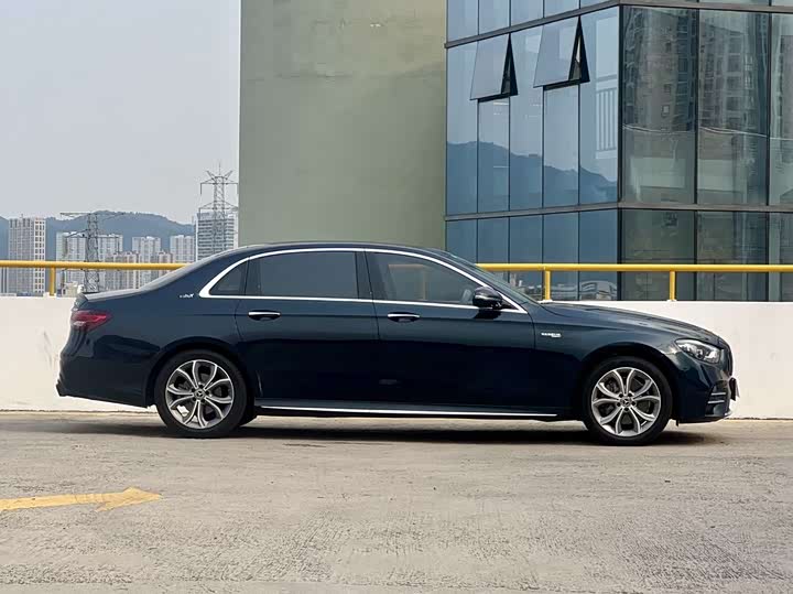 Mercedes-Benz E-Class 2021 E 300 L Luxury — фото 16
