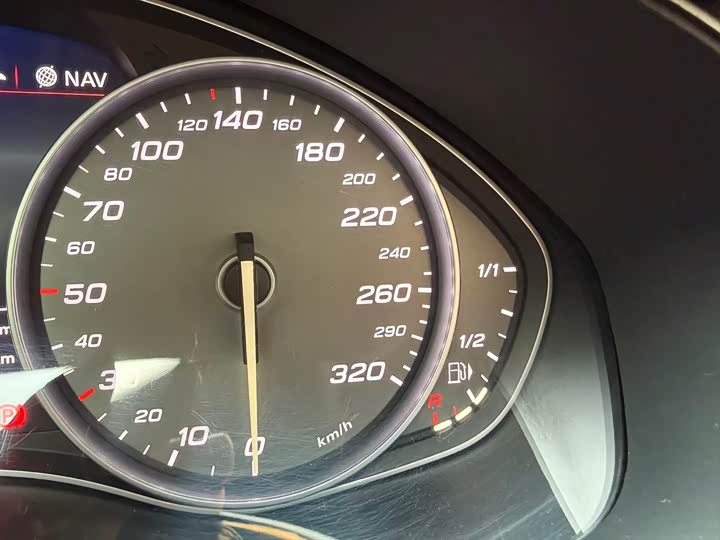 Audi S6 2016 S 6 4.0 TFSI — фото 12