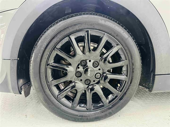 MINI Hatch — фото 10