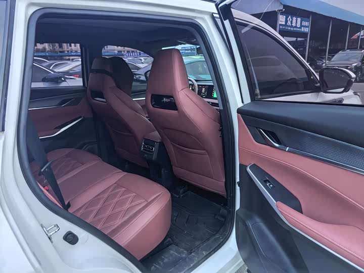Changan CS75 PLUS 2023 1.5 T ATPremium — фото 10