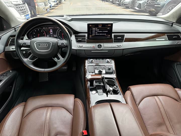 Audi A8 2014 A 8 L 6.3 FSI W 12 quattro Flagship — фото 13