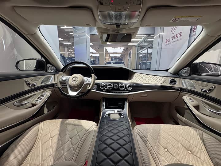 Maybach S-Class 2019 S 680 — фото 24