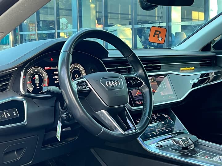 Audi A7 2023 45 TFSI — фото 7