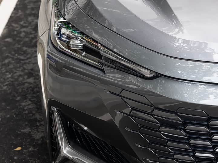 Changan UNI-K 2021 2.0 T Premium — фото 3