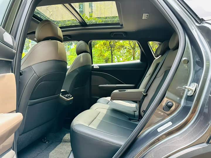 Changan CS55 PLUS PHEV 2026 125km — фото 9