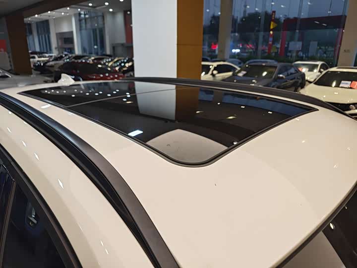 BMW X1 2016 s Drive 18 Li — фото 34