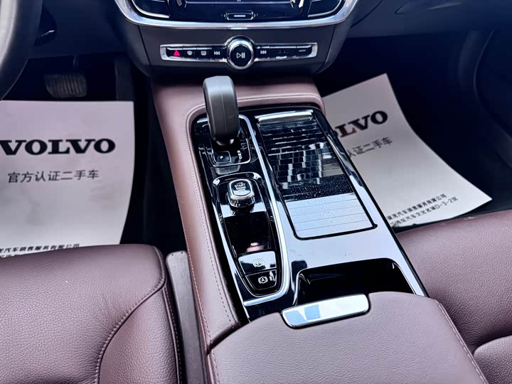 Volvo S90 Hybrid 2023 T 8 4 WD — фото 10