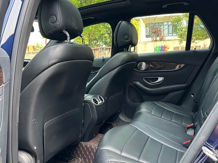 Mercedes-Benz GLC 2017 GLC 260 4 MATIC — фото 6