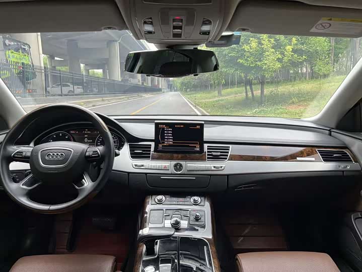 Audi A8 2017 A 8 L 45 TFSI quattro Luxury — фото 14
