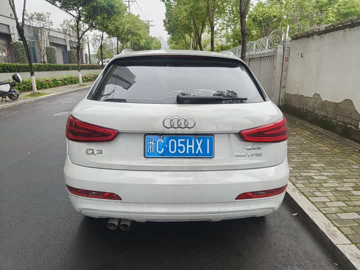 Audi Q3 2016 30 TFSI — фото 4