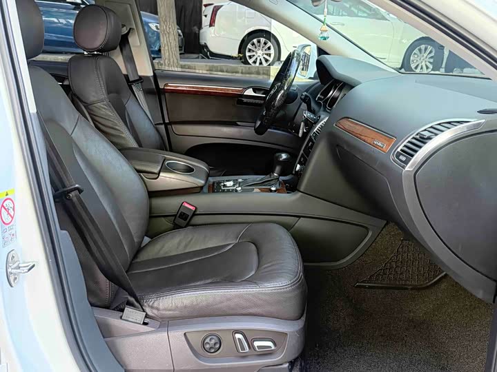 Audi Q7 2014 35 TFSI Sport — фото 8