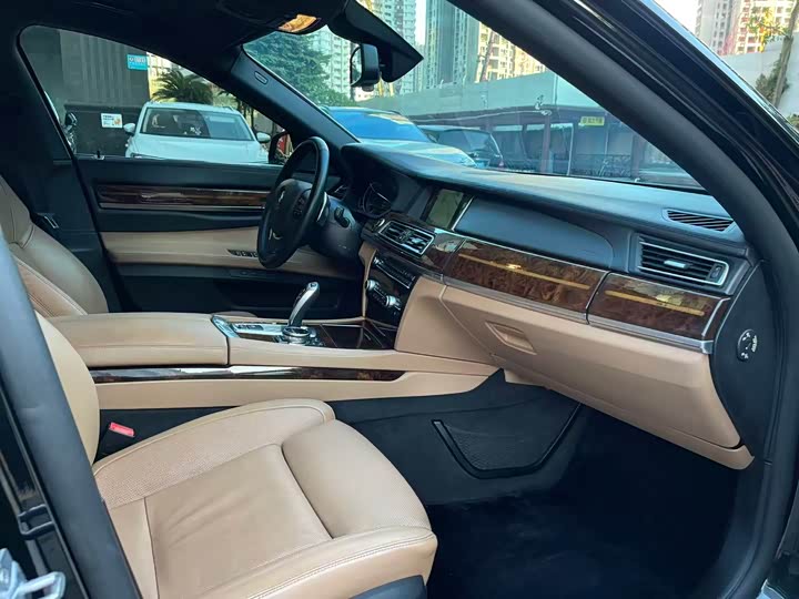 BMW 7-Series 2013 750 Li x Drive — фото 6