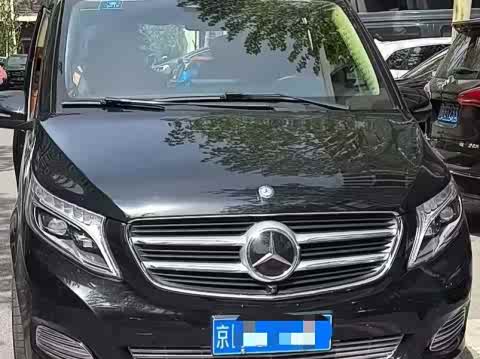Mercedes-Benz V-Class 2017 V 260 L — фото 12