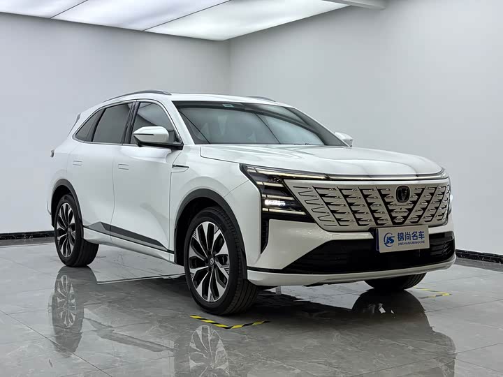 Changan CS75 PLUS 2025 UItra 2.0 T — фото 3