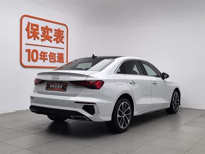 Audi A3 2021 A 3 L Limousine 35 TFSI Sport — фото 2