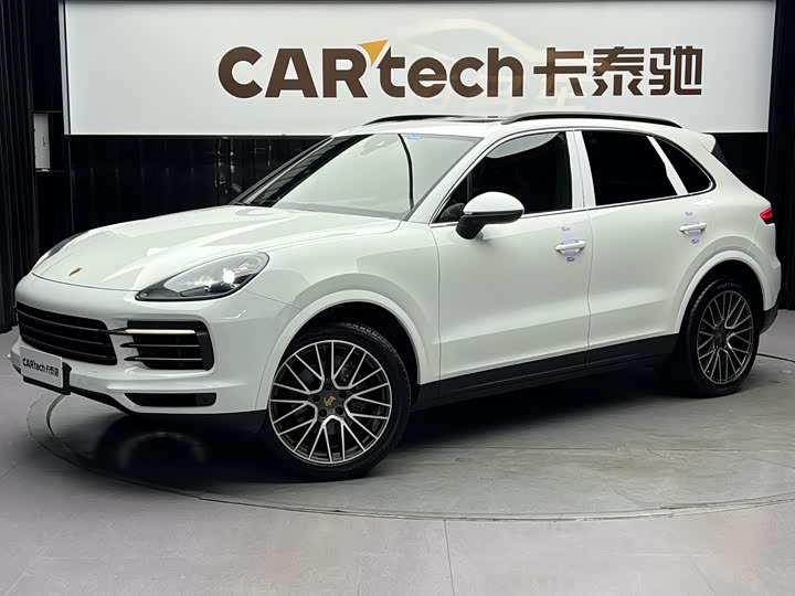 Porsche Cayenne 2019 Cayenne 3.0 T — фото 1