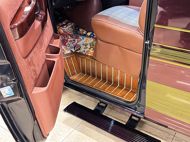 GMC SAVANA 2015 5.3 L 4 WD — фото 26